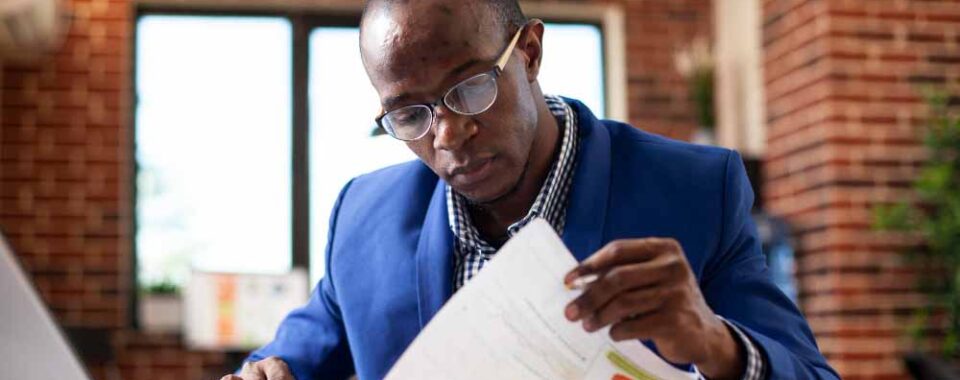 HOW TO OPTIMISE YOUR SALARY STRUCTURE & REDUCE TAX BURDEN ON YOUR EMPLOYEES 1 OPTIMISE YOUR SALARY STRUCTURE & REDUCE TAX BURDEN ON YOUR EMPLOYEES